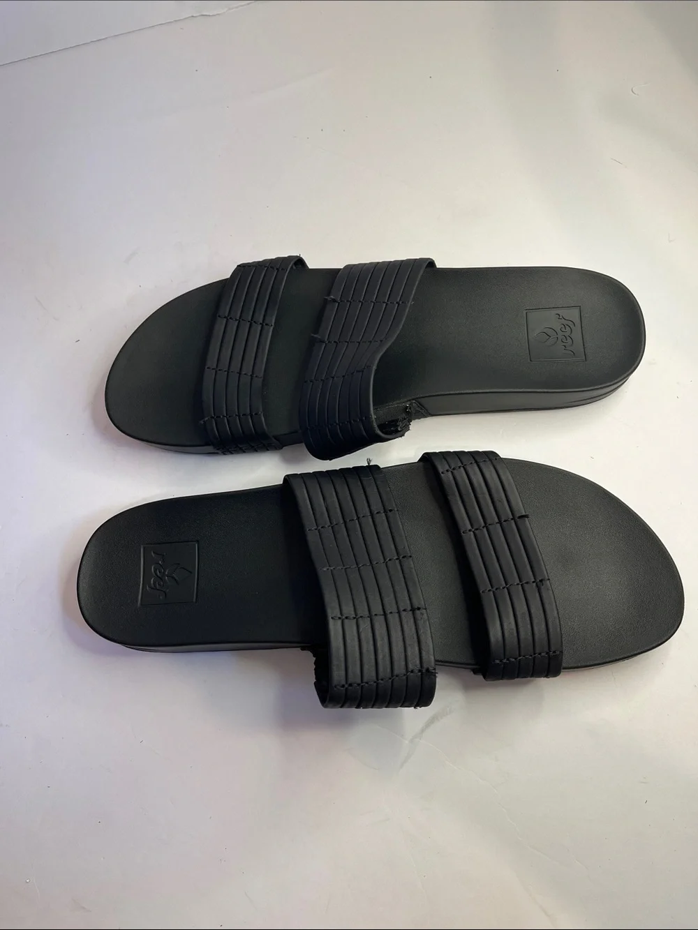 Reef Men's Black Double-Strap Ribbed Slides